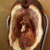 Igor Loskutow  Kunst mit Kettensäge, Schnitzerei, Skulptur: Huhn_-_000