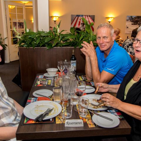 BLOCKHUS DAY2 Abendessen 545