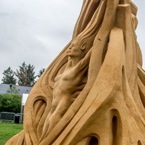 BLOCKHUS DAY1261